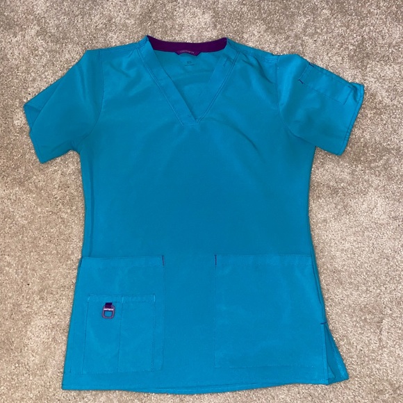 Carhartt Scrub Top - Picture 1 of 4